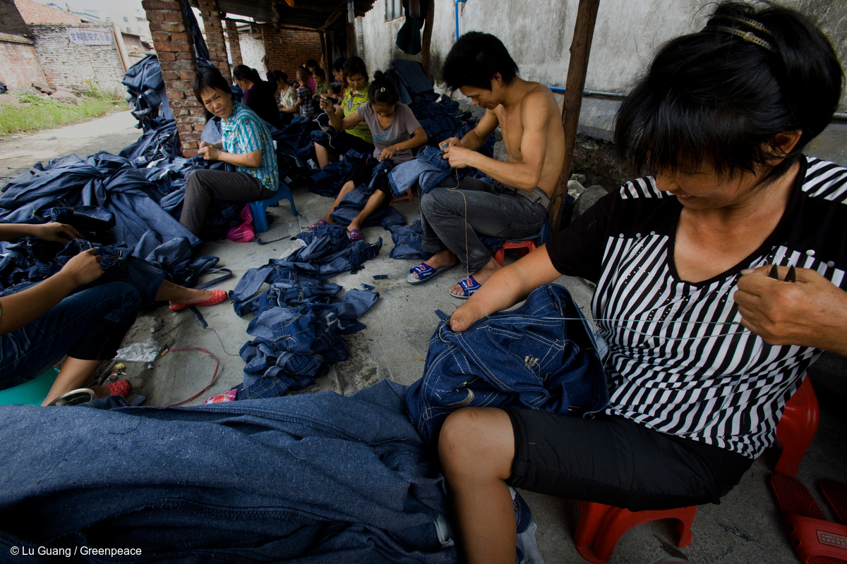 Sewing Jeans in Guangdong Province © Lu Guang / Greenpeace